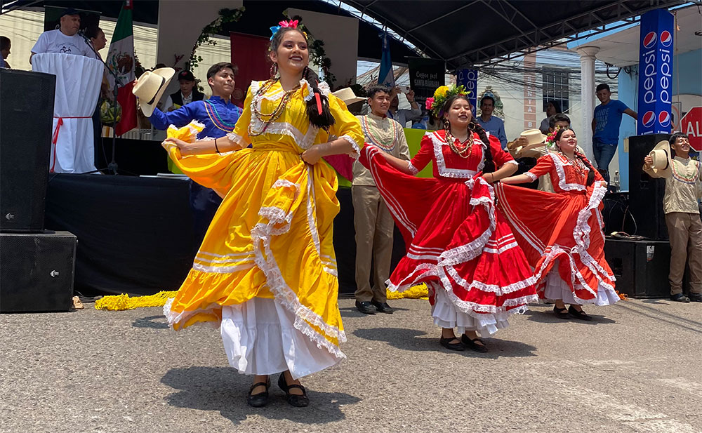 Turismo, Yadira Gomez