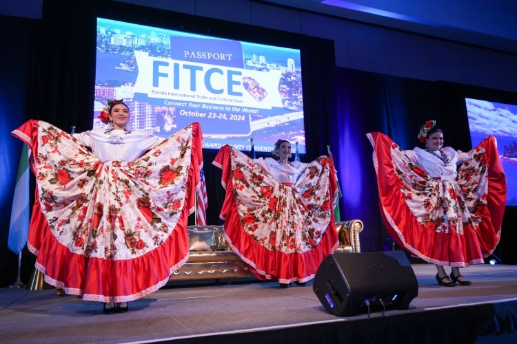 El grupo de danza folclórica Yarugua