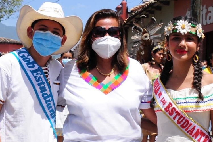 Ministra Yadira Gómez